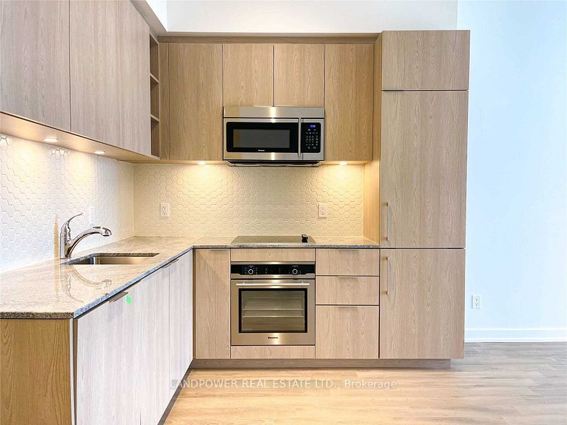 50 Ordnance Street 3210, Toronto C01