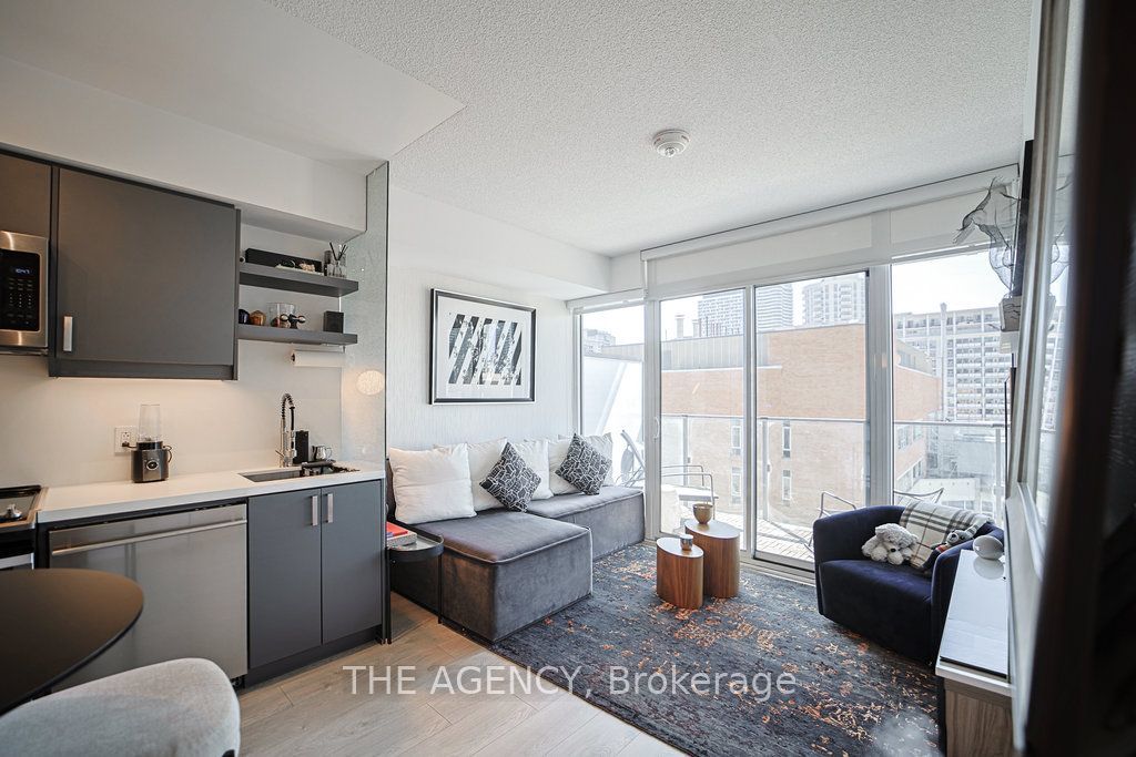 50 Wellesley Street E 1109, Toronto C08