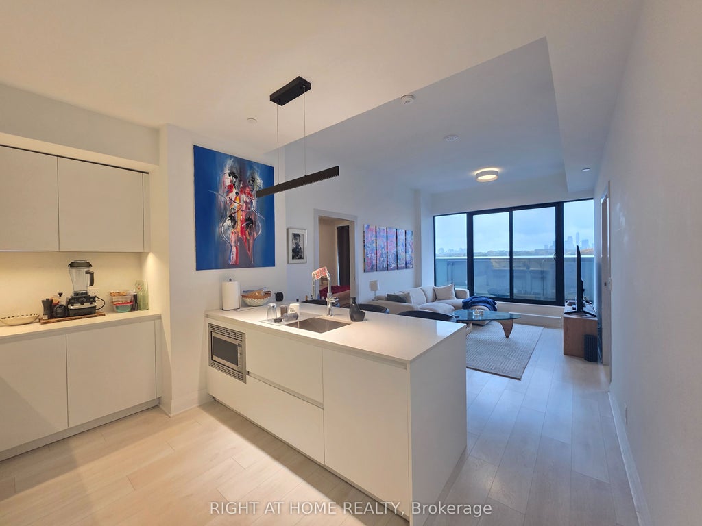 33 Frederick Todd Way N 703, Toronto C11