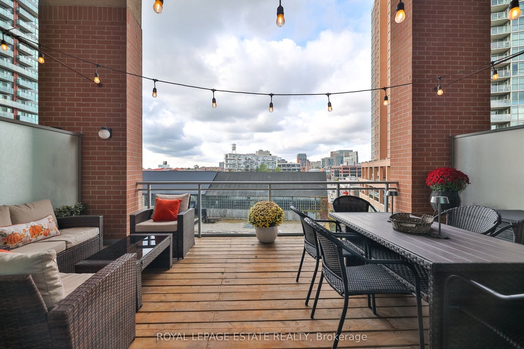 100 Western Battery Road 414, Toronto C01