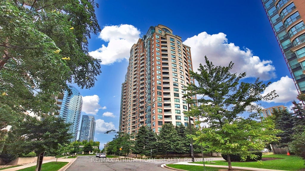 7 Lorraine Drive 2315, Toronto C07