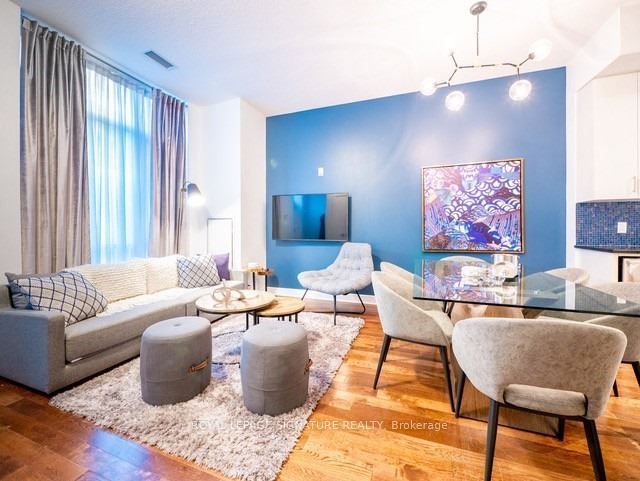 112 George Street Th101, Toronto C08