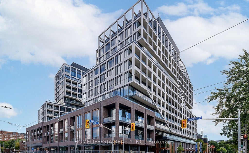 115 Denison Avenue 802, Toronto C01