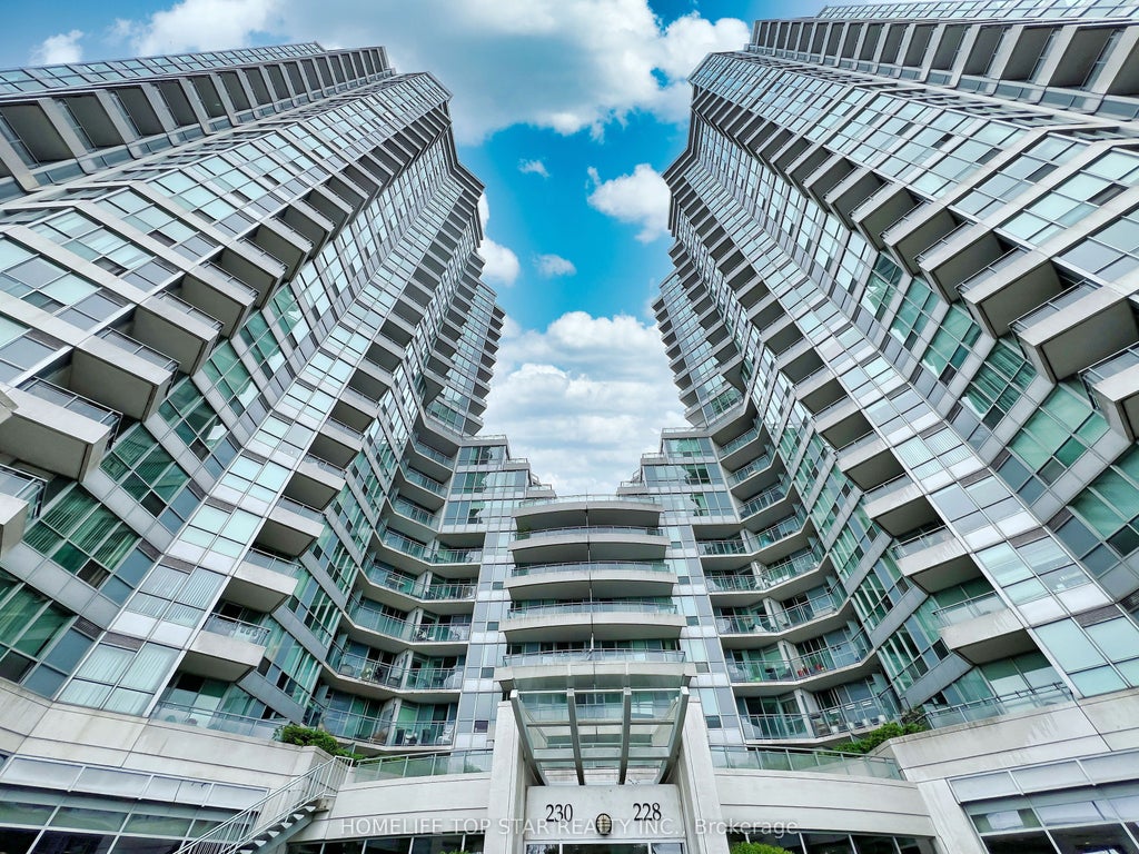 228 Queens Quay W 1006, Toronto C01