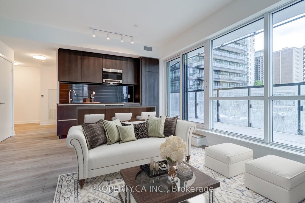 110 Broadway Avenue N714, Toronto C10