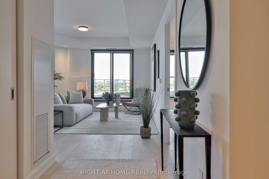 200 Sudbury Street 906, Toronto C01