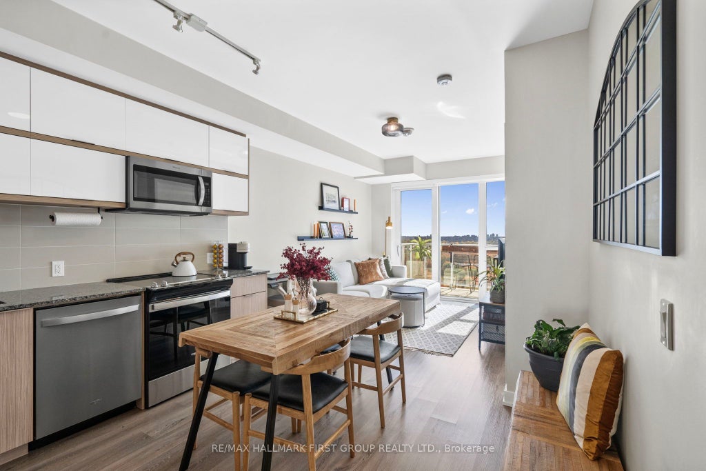 10 Deerlick Court 1610, Toronto C13