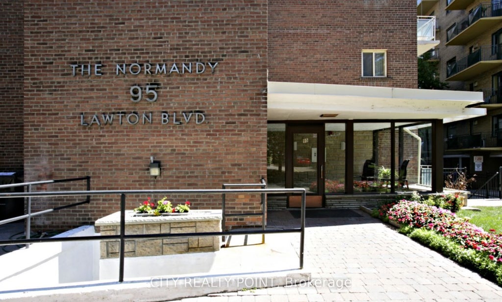 95 Lawton Boulevard B2, Toronto C02