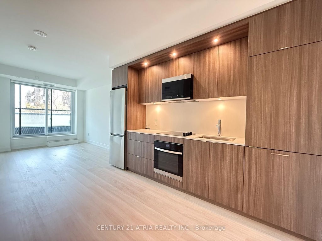 60 Central Park Road Way 315, Toronto C06