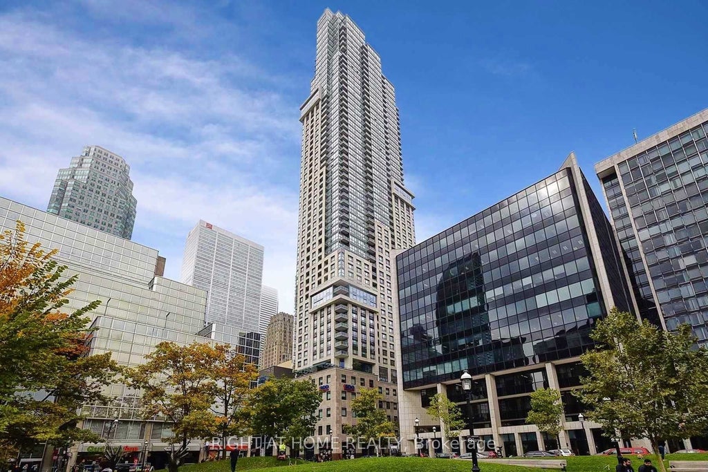 88 Scott Street 4707, Toronto C08