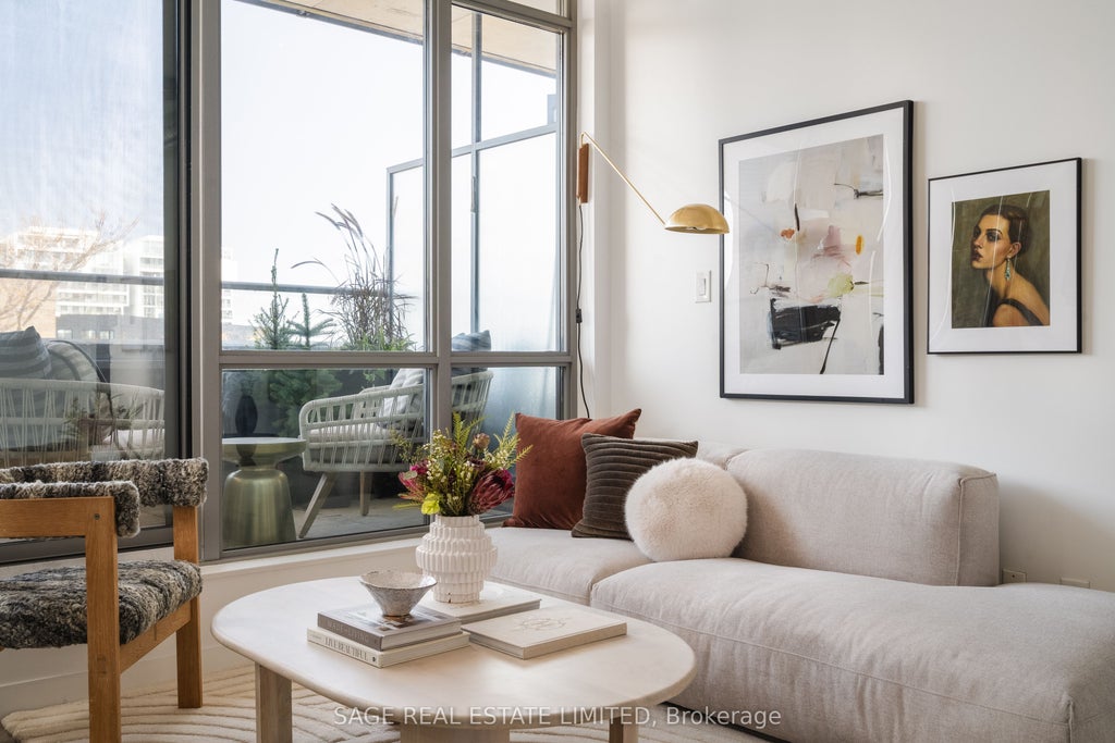 549 King Street E 502, Toronto C08