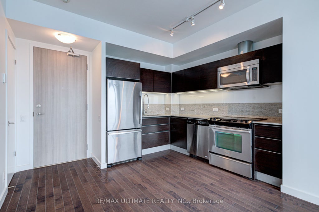 390 Cherry Street 3003, Toronto C08