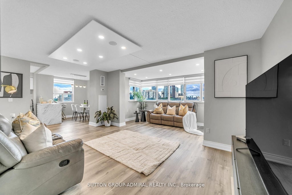 5 Old Sheppard Avenue 808, Toronto C15