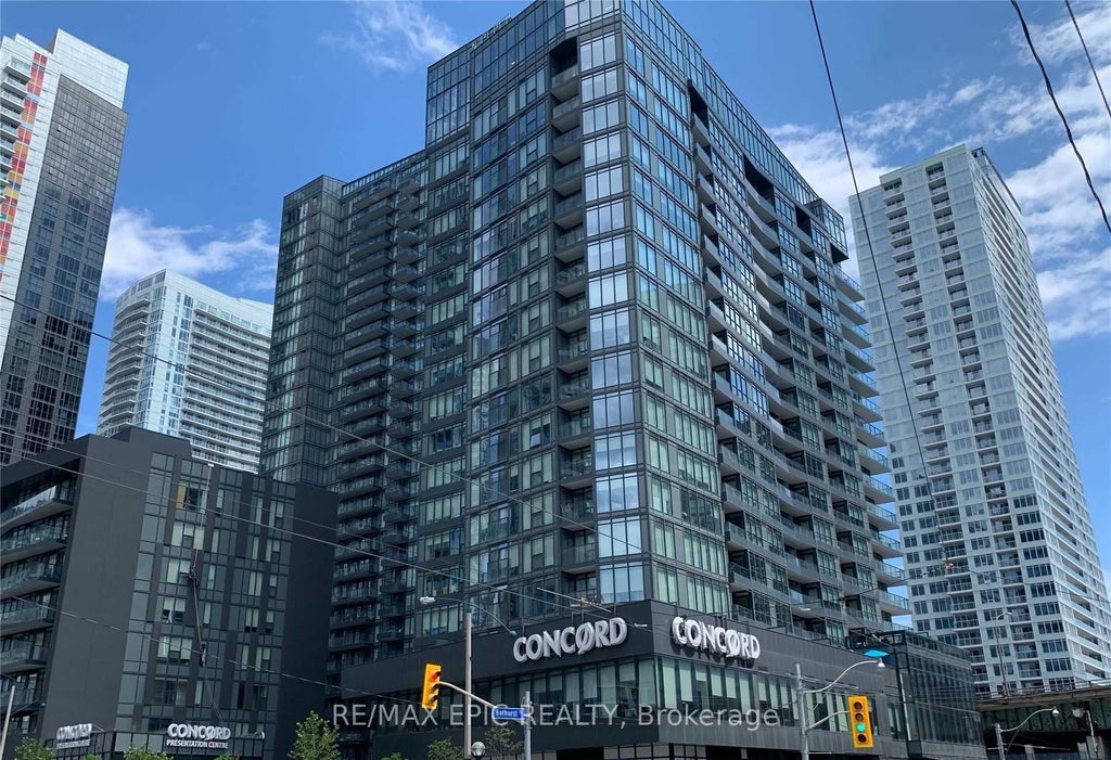 80 Queens Wharf Road 1010, Toronto C01