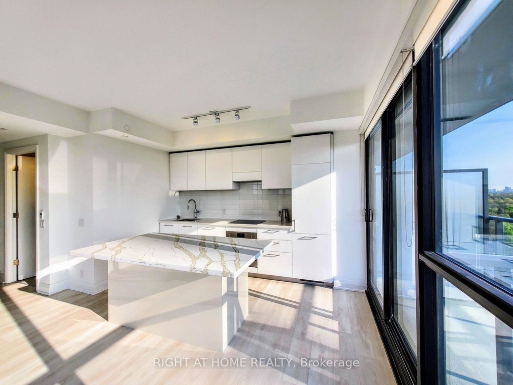 33 Frederick Todd Way 1308, Toronto C11