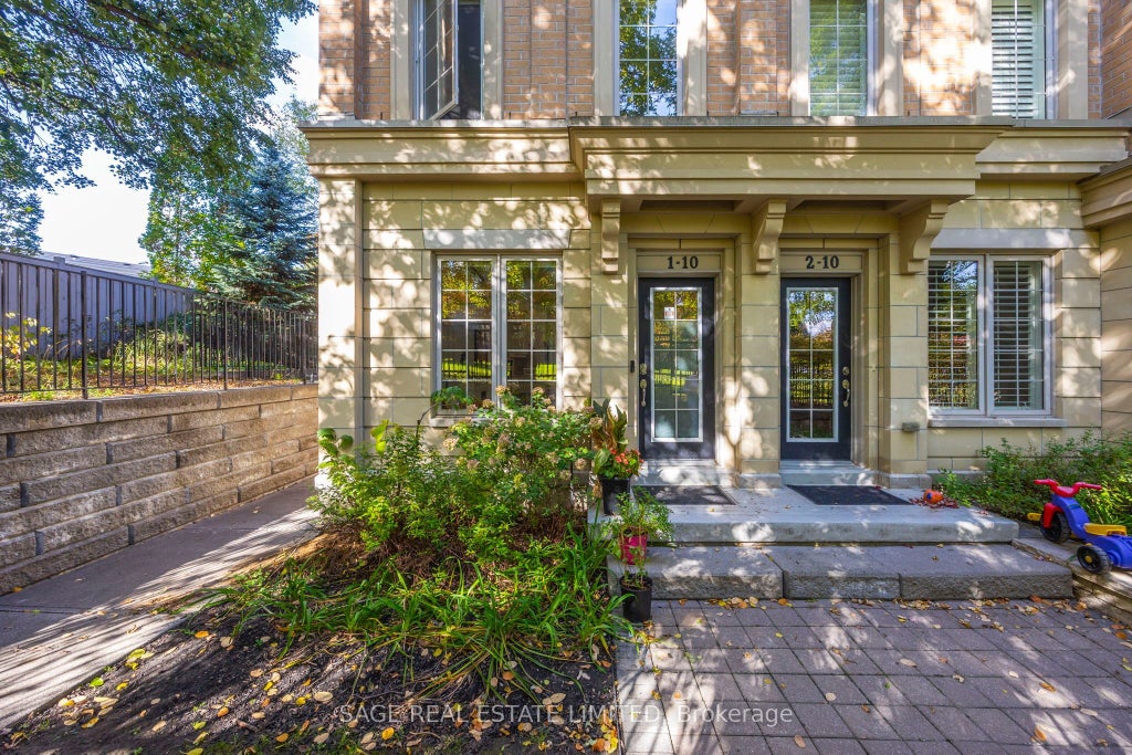 10 Hargrave Lane S 1, Toronto C12