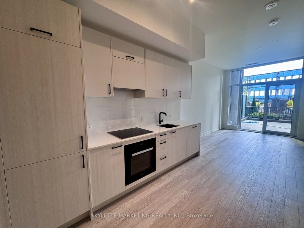 1 Kyle Lowry Road 118, Toronto C13