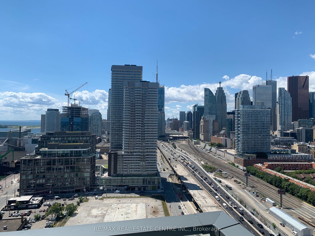 16 Bonnycastle Street 2401, Toronto C08