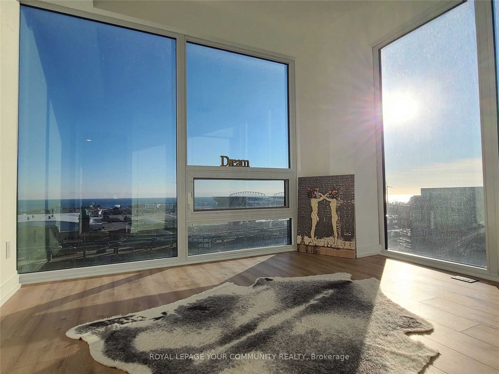 135 East Liberty Street 1503, Toronto C01