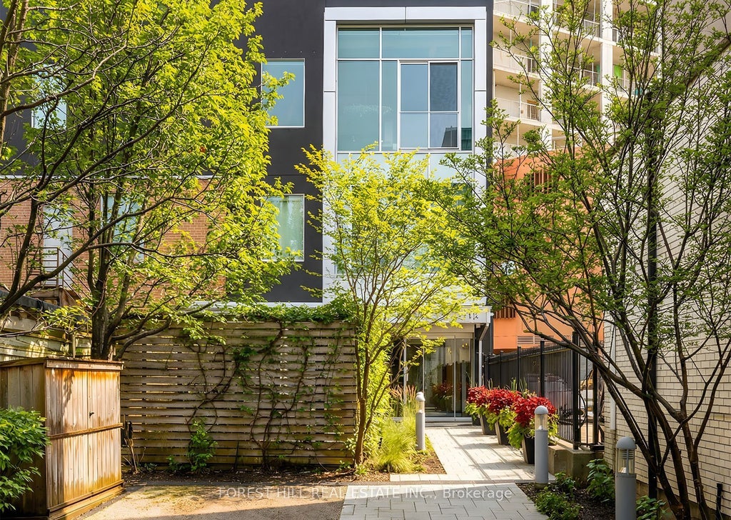 113 Dupont Street Ph01, Toronto C02