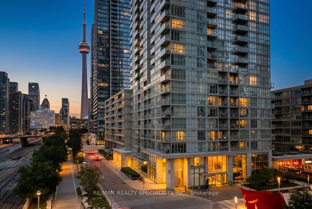 15 Iceboat Terrace Ph06, Toronto C01
