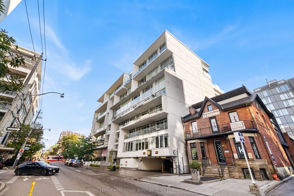 75 Portland Street 205, Toronto C01