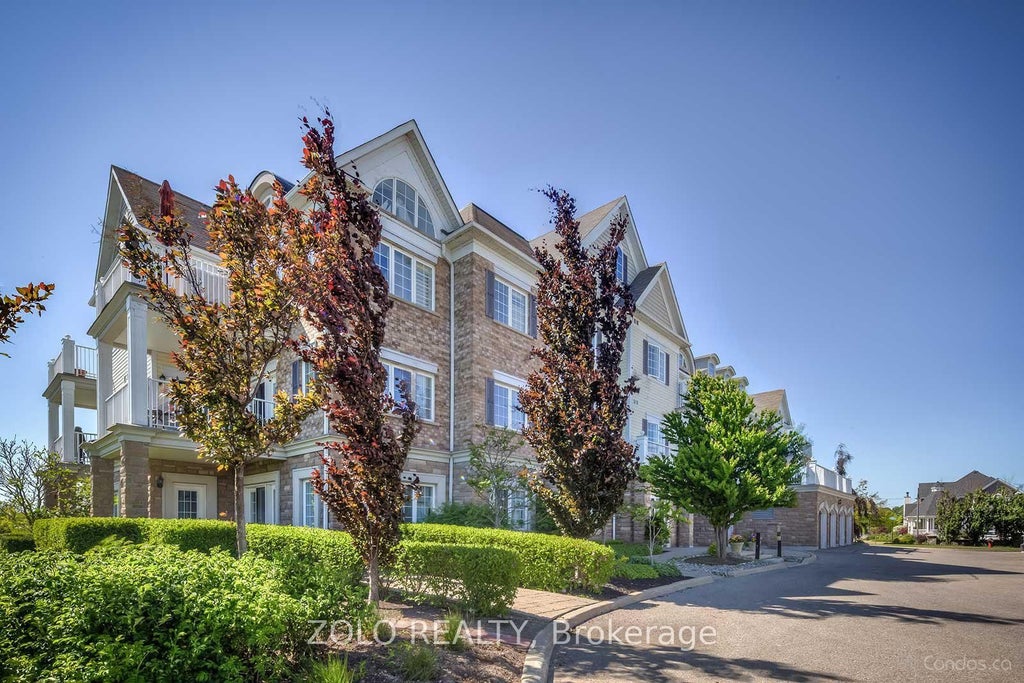 395 Lakebreeze Drive 301, Clarington