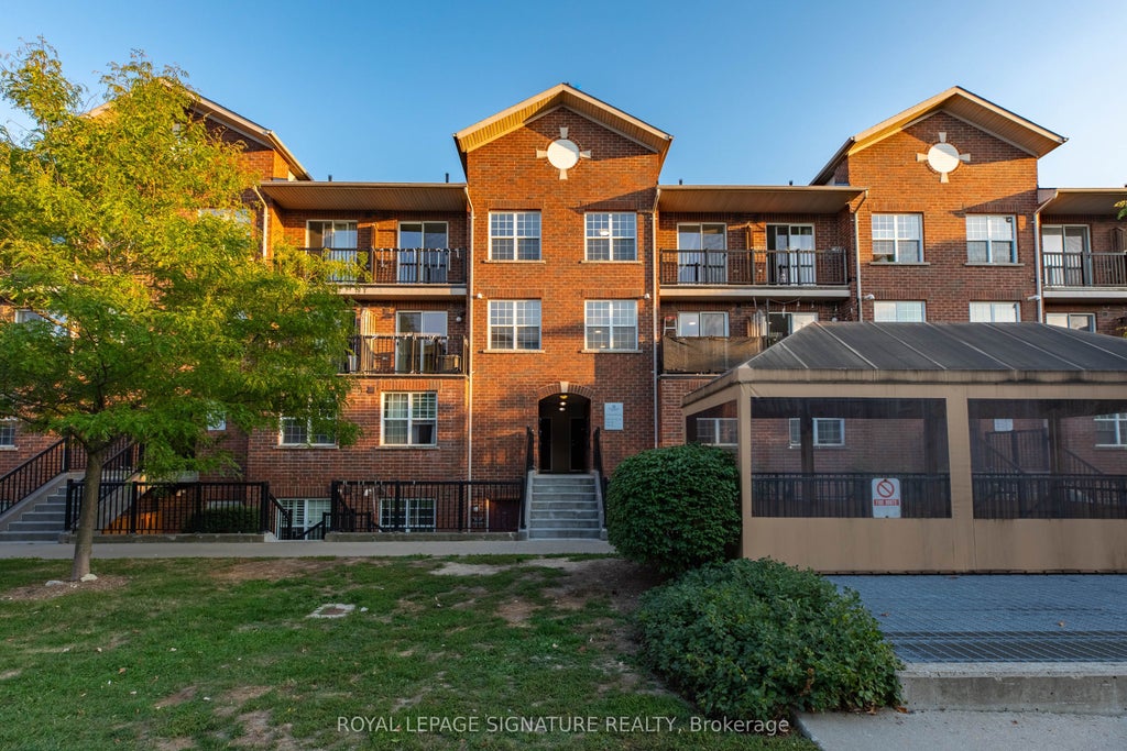 45 Strangford Lane 309, Toronto E04