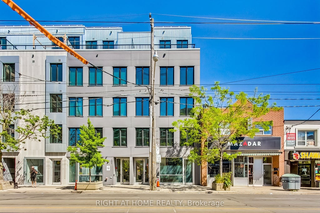 1604 Queen Street E 201, Toronto E02
