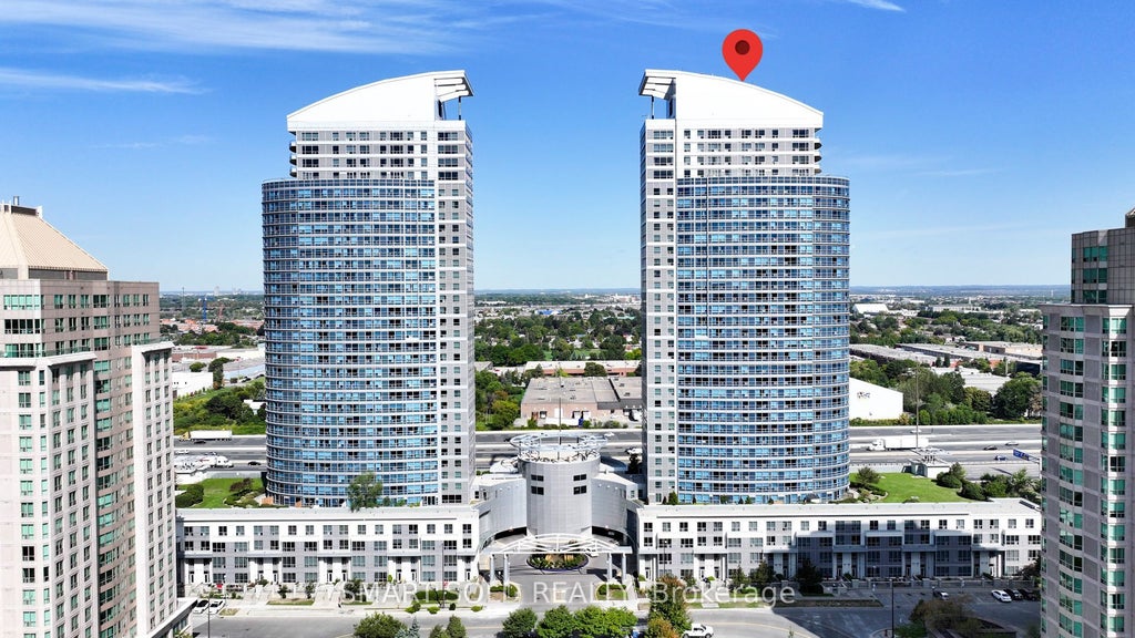 38 Lee Centre Drive Ph506, Toronto E09