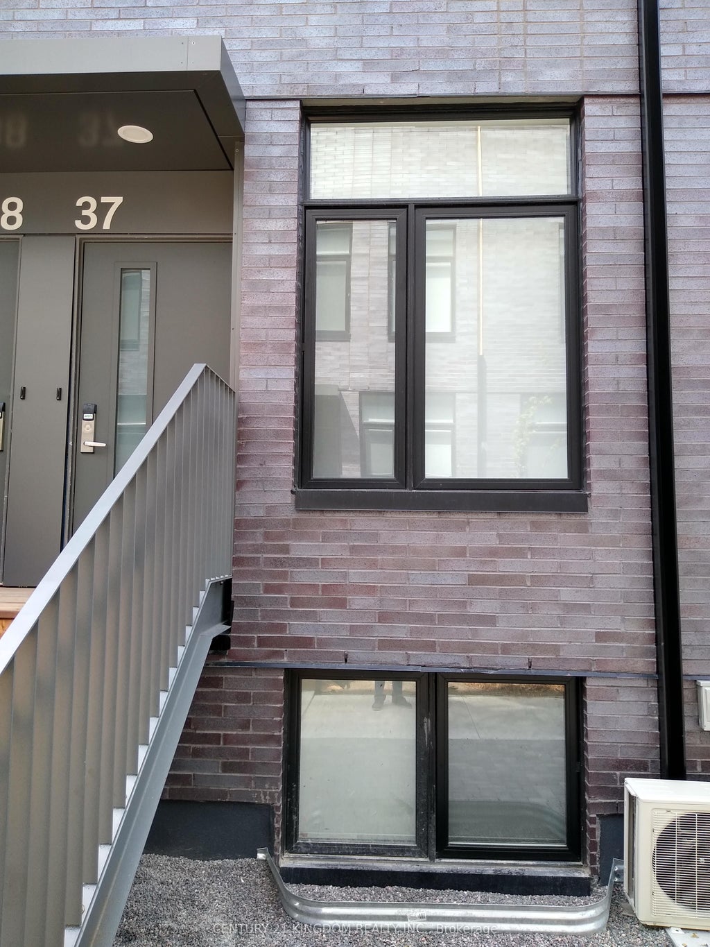 1740 Simcoe Street N 37, Oshawa