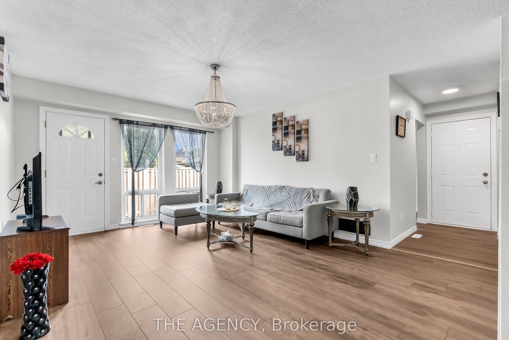 1333 Mary Street N 35, Oshawa