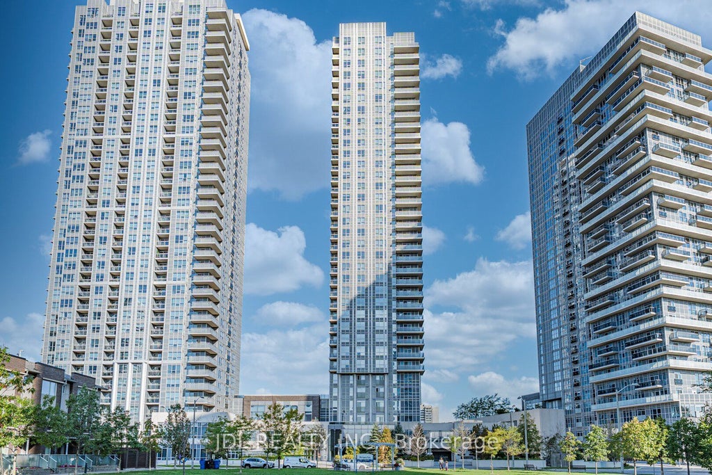 255 Village Green Square 1402, Toronto E07