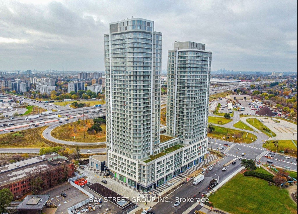 2033 Kennedy Road 716, Toronto E07