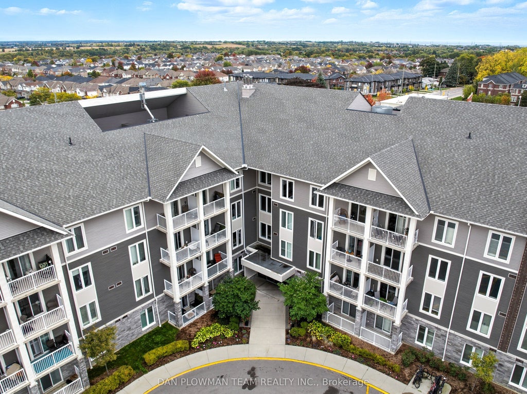 290 Liberty Street N 217, Clarington