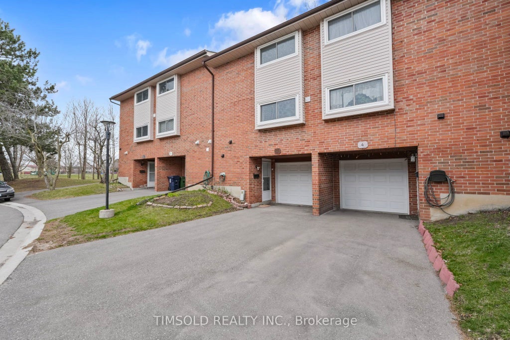 170 Wickson Trail 3, Toronto E11