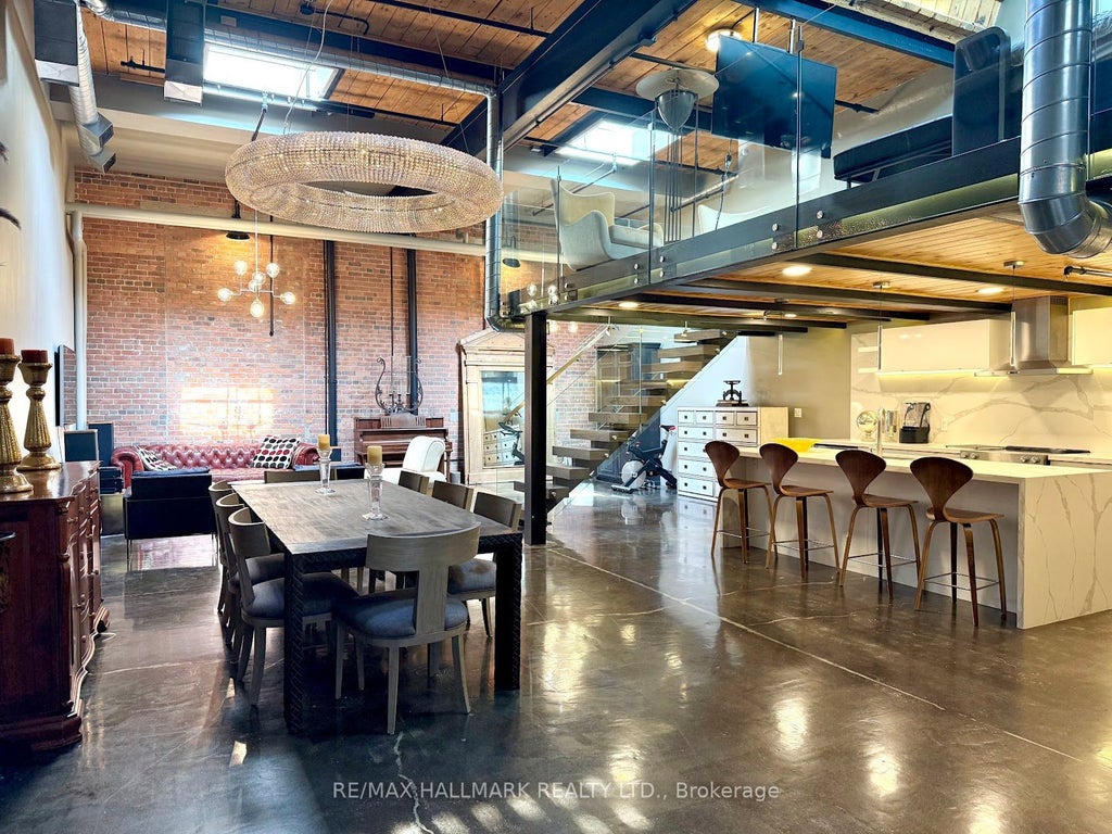 326 Carlaw Avenue 122, Toronto E01