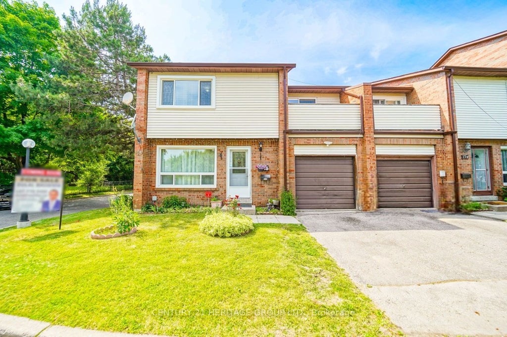 90 Wingarden Court 176, Toronto E11