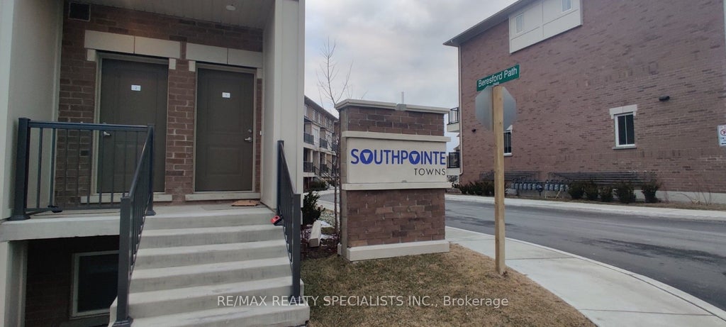 490 Beresford Path 1, Oshawa