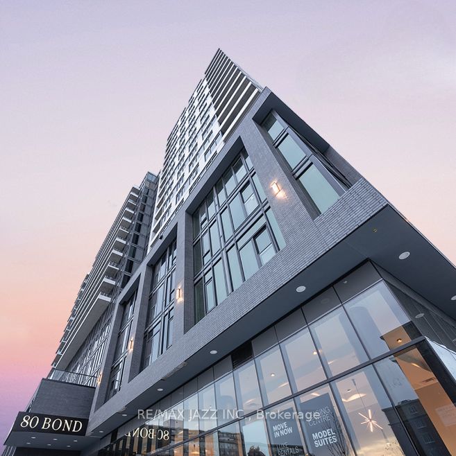 80 Bond Street E 1705, Oshawa