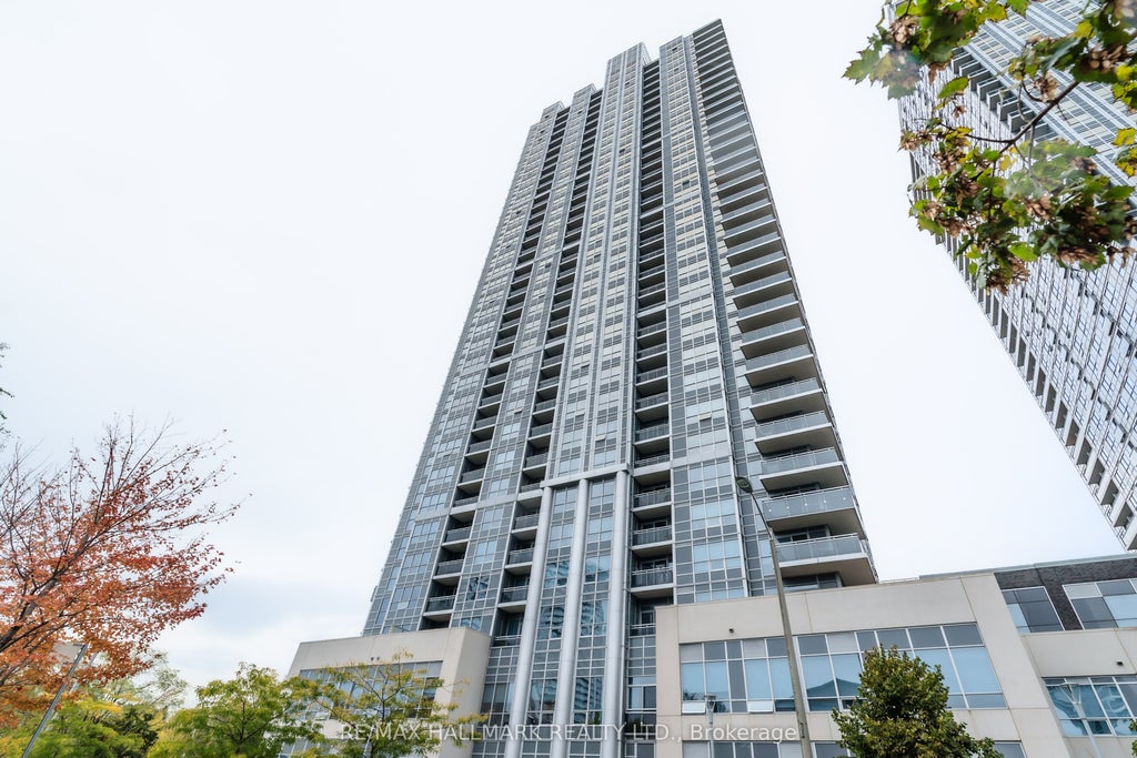 275 Village Green Square 1917, Toronto E07