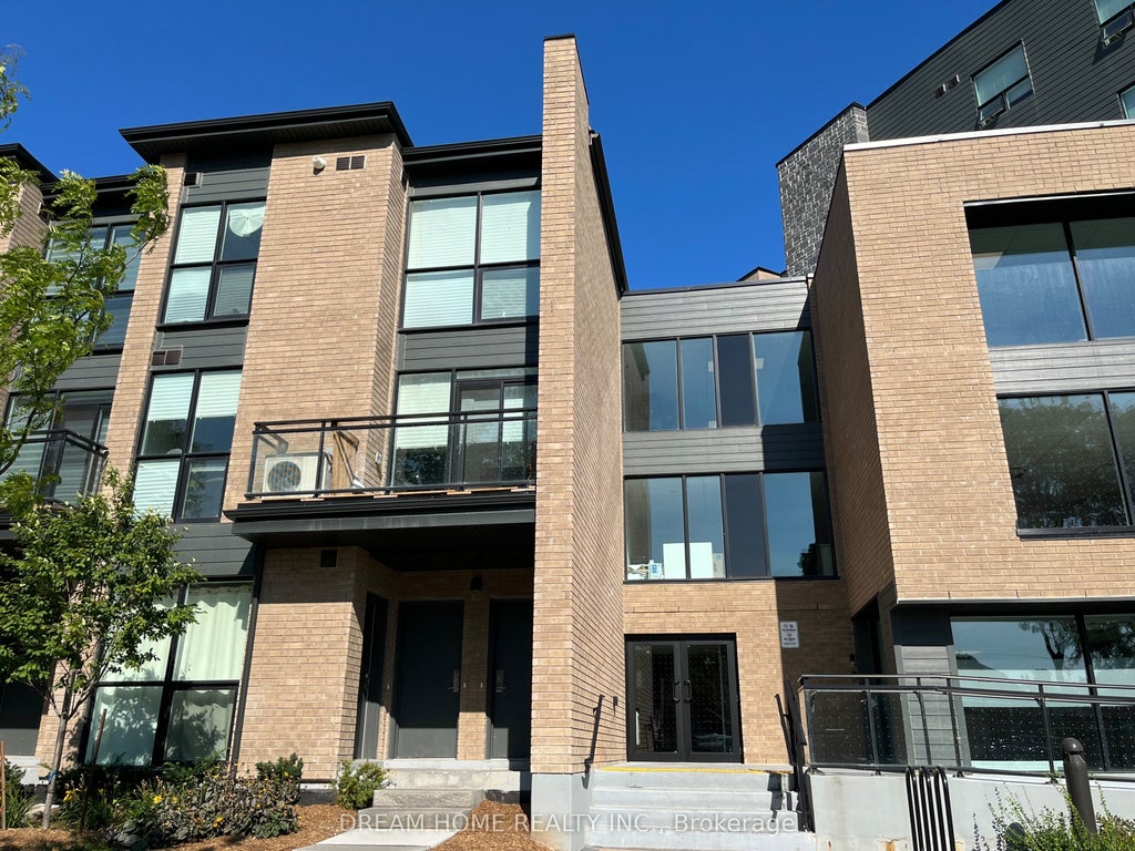 3 Falaise Road B2, Toronto E10