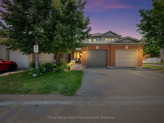 4 Greengrove Way, Whitby