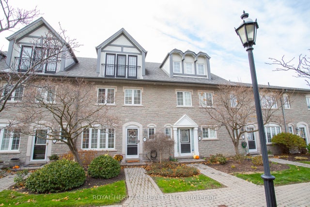 1995 Royal Road 143, Pickering