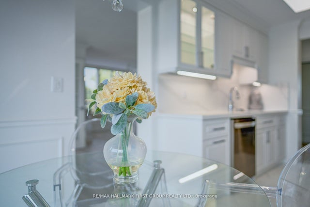 1000 The Esplanade N N/a 213, Pickering