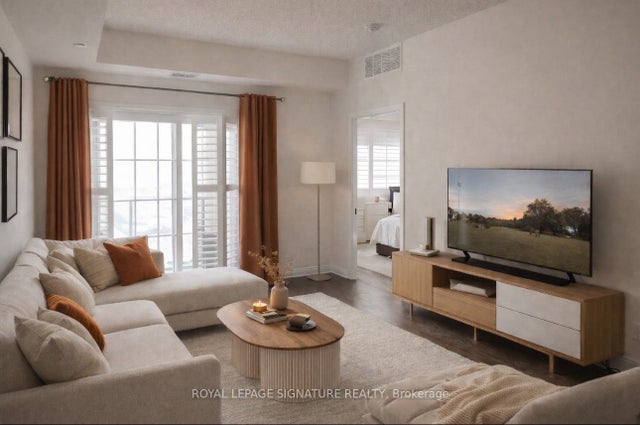 70 Shipway Avenue 211, Clarington