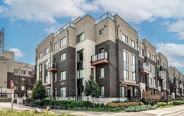 1555 Kingston Road 218, Pickering