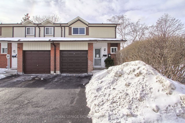 31 Parker Crescent 17, Ajax