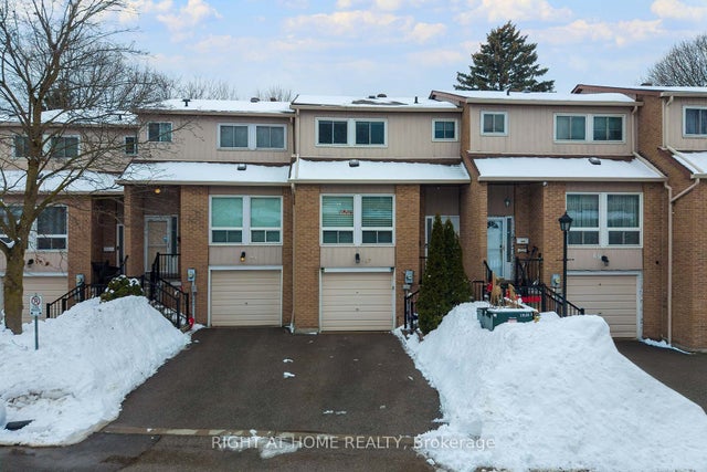 67 Willows Lane, Ajax