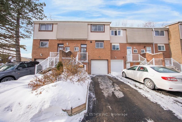 1655 Geta Circle 2, Pickering